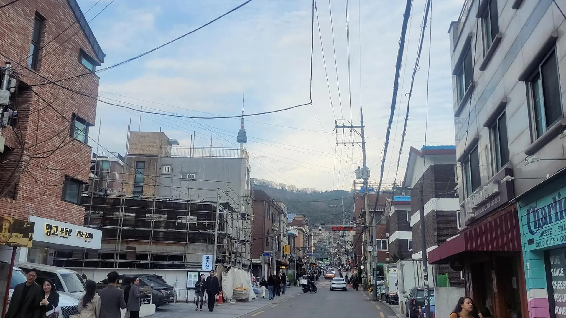 Apartment Spacious Newly Renovated Home #13 Seoul