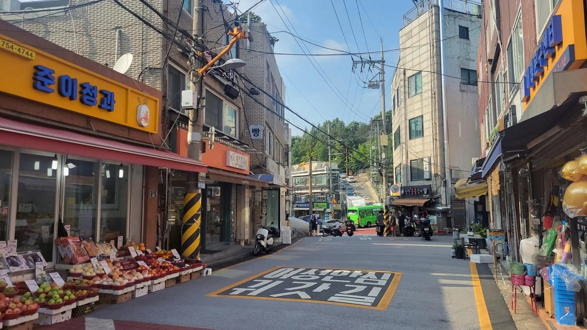 Apartment Spacious Newly Renovated Home #13 Seoul
